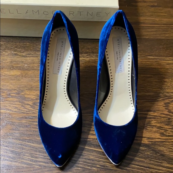 Stella McCartney Women’s Blue Velvet Shoes as 39 - Picture 1 of 8
